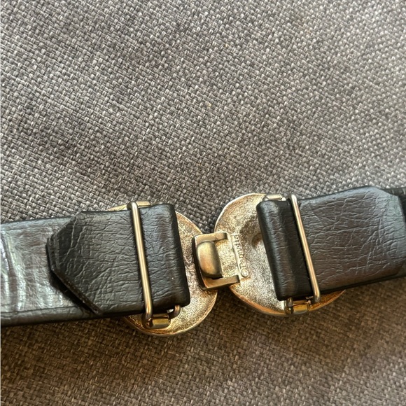 Paquette black leather conch belt size small - Picture 6 of 8